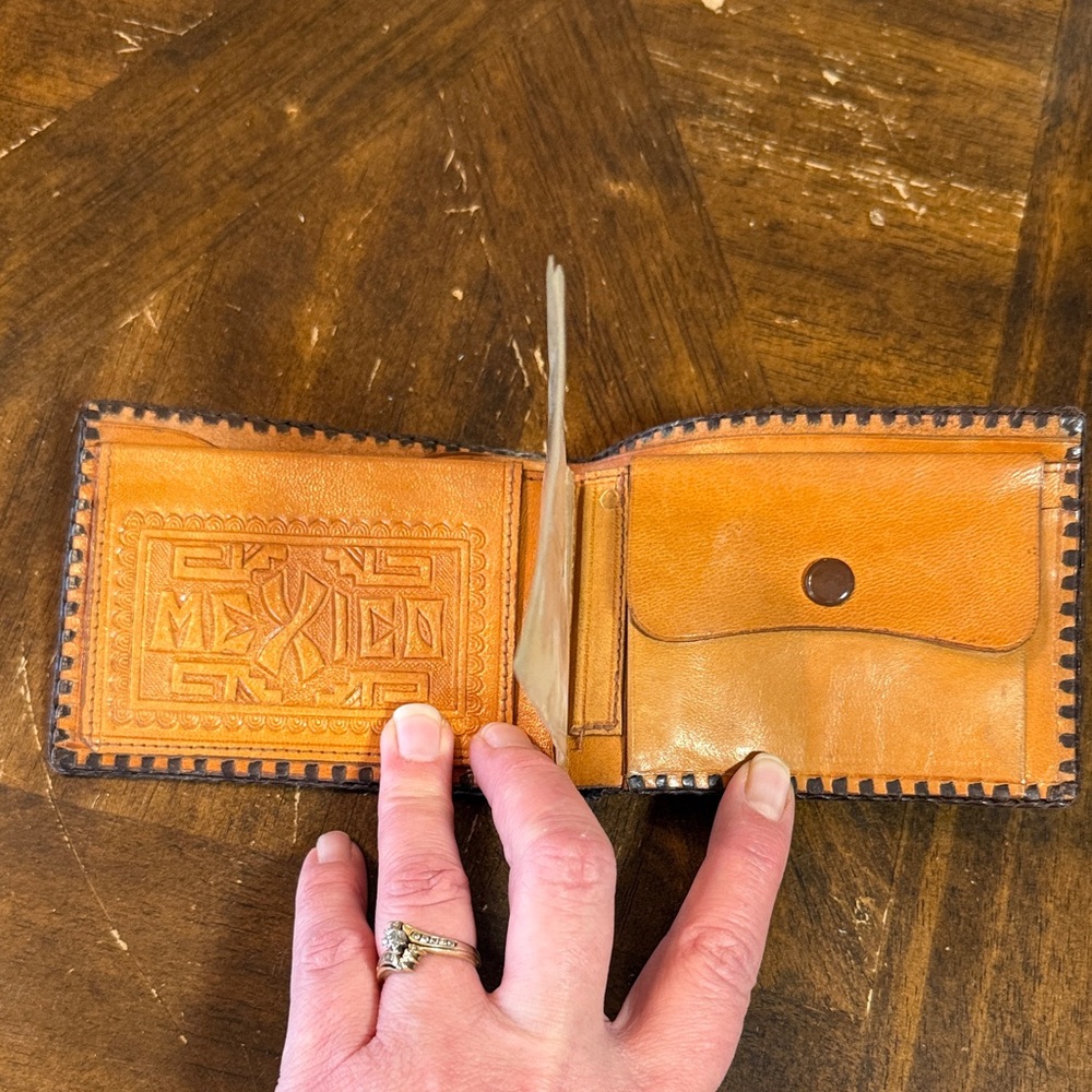 Hand-Tooled Brown Leather Bifold Wallet does show some wear - Picture 3 of 3